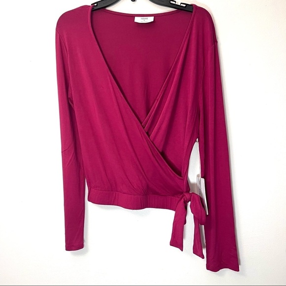 Anthropologie Tops - Anthropologie Ivoire crossover shirt